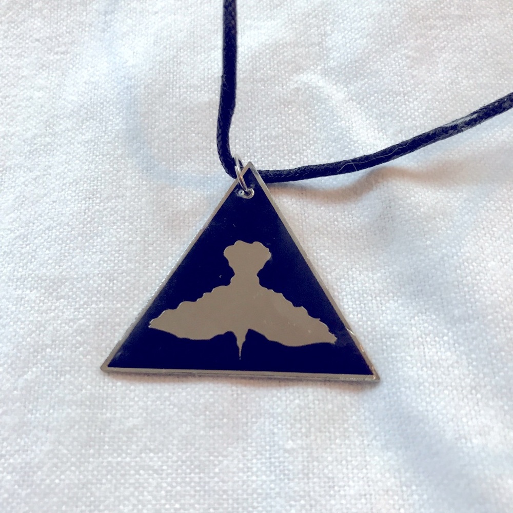 Vintage 90s The Crow Necklace
